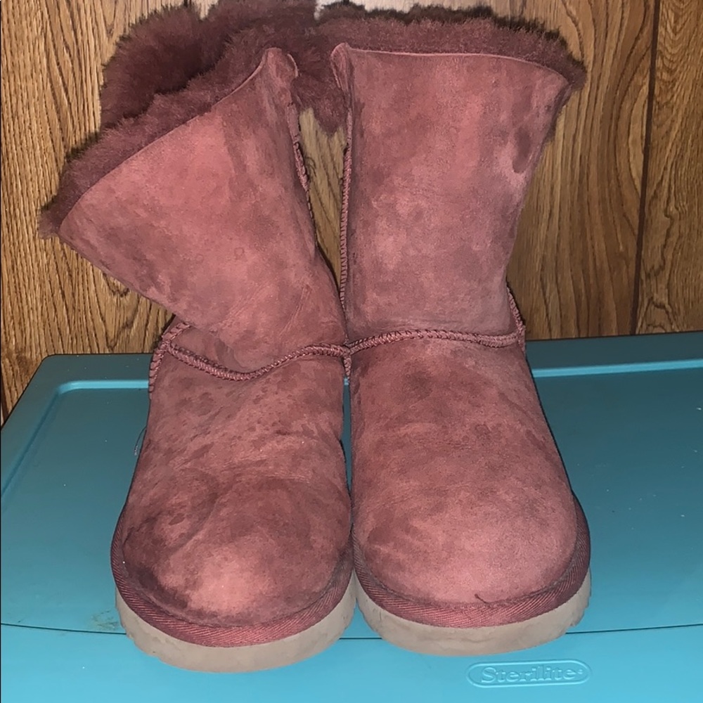 Women’s UGG boots!
